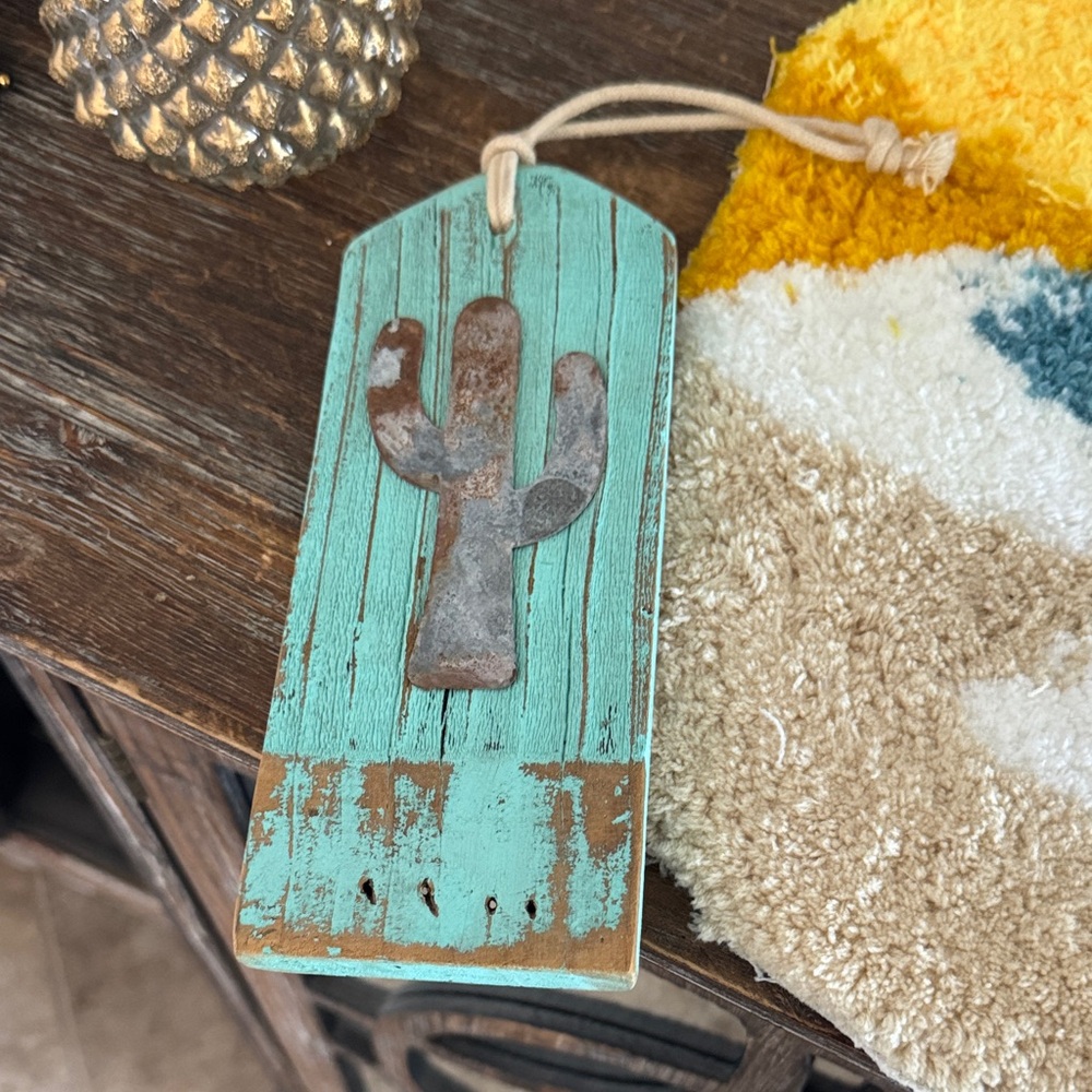 Handmade Rustic Turquoise Cactus (Saguaro) Wood Wall Hanging Tag Decor